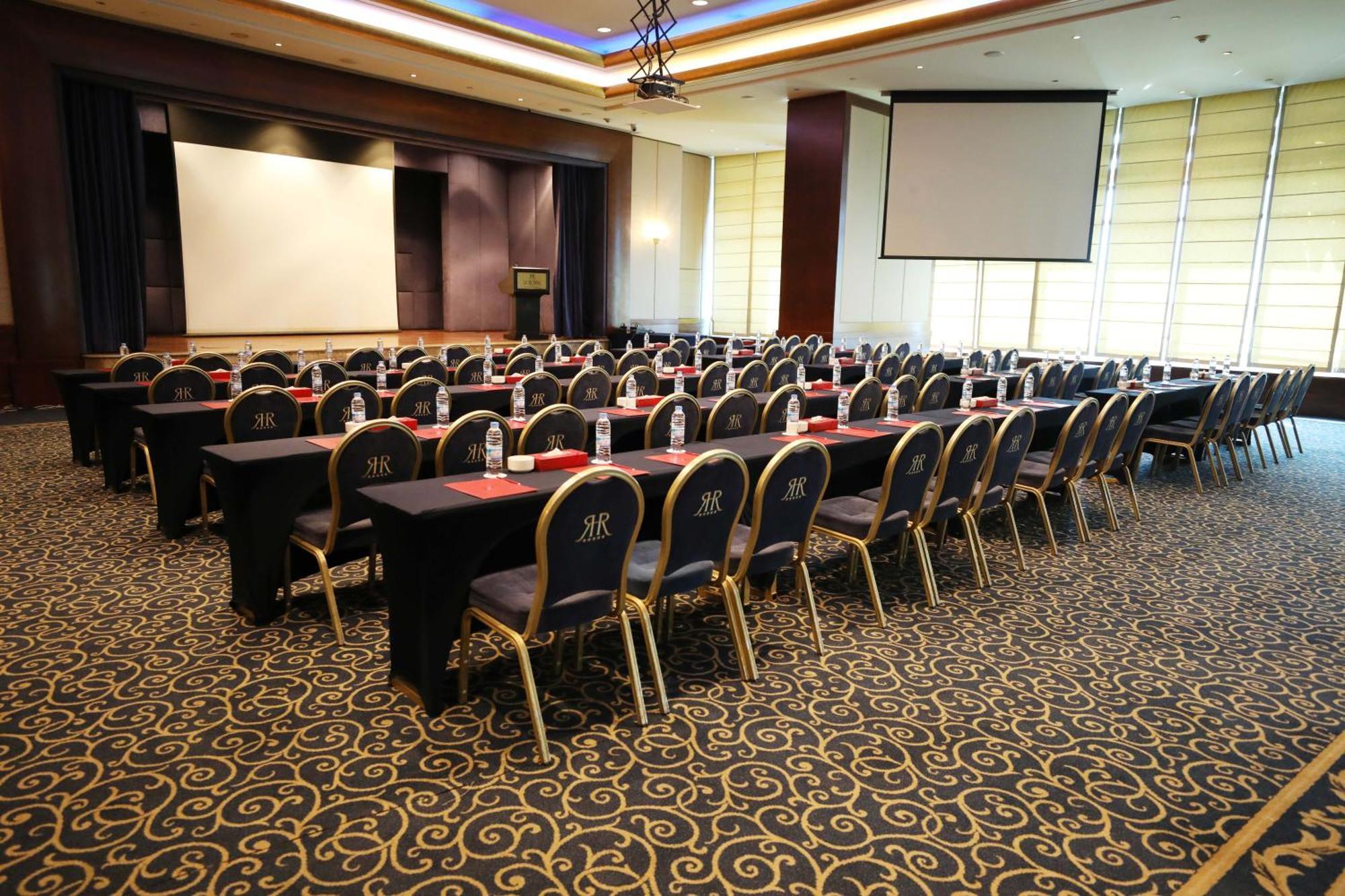 Le Royal Hotel - Beirut Exterior photo