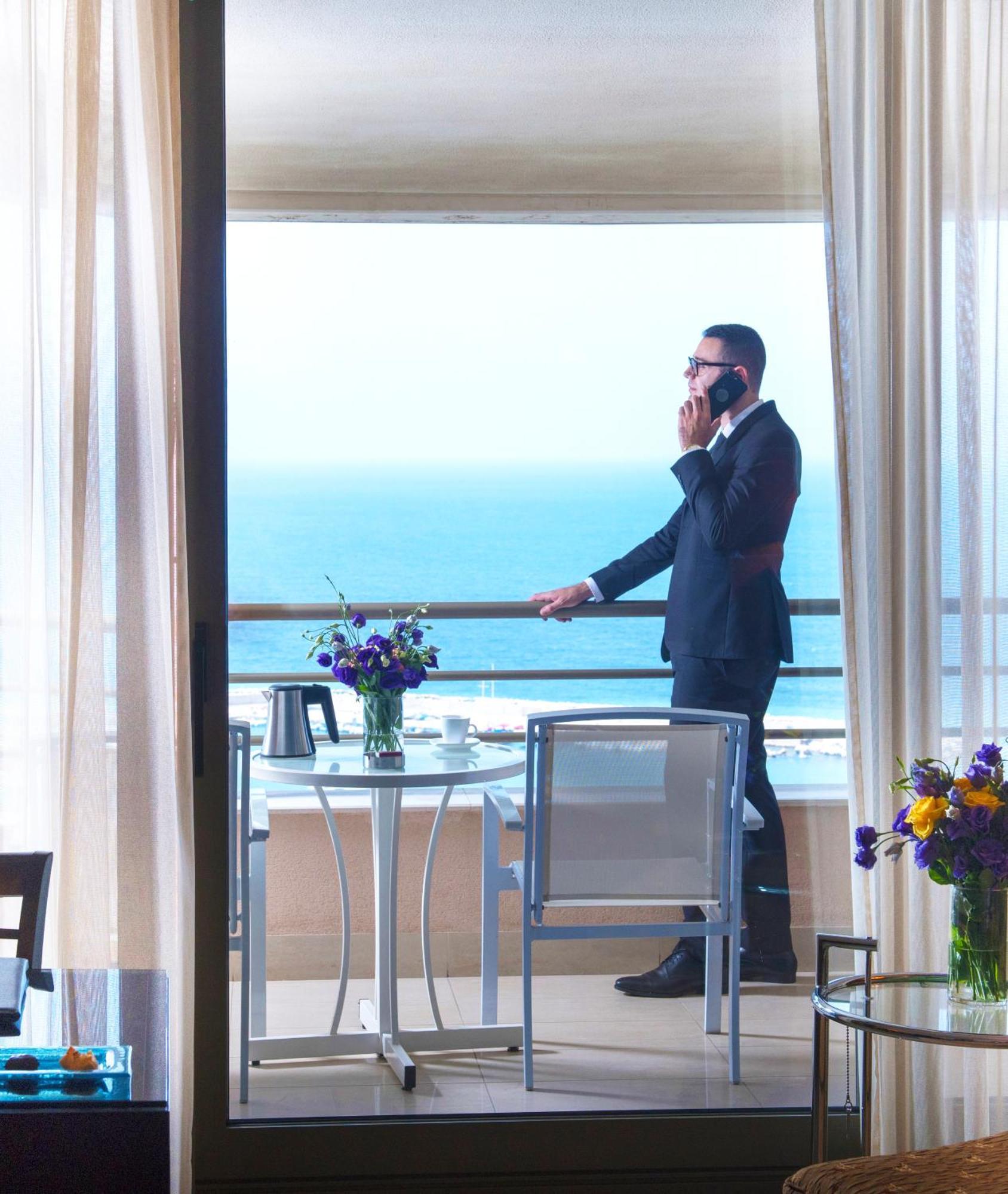 Le Royal Hotel - Beirut Exterior photo