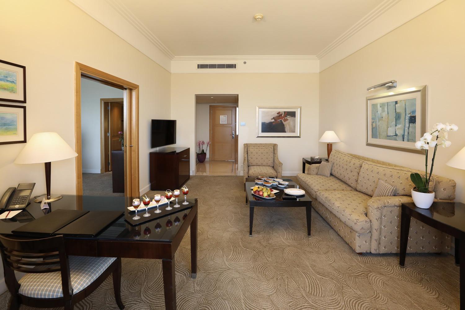 Le Royal Hotel - Beirut Exterior photo